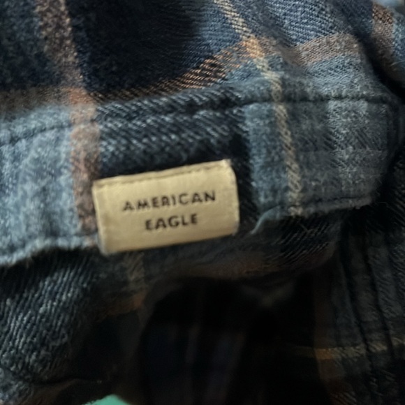 AE Hooded Flannel - Picture 6 of 7